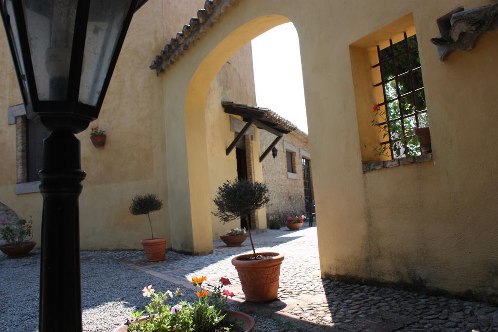 Azienda Agrituristica Biologica Il Querceto Santa Severina Exterior photo