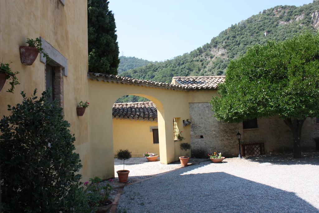 Azienda Agrituristica Biologica Il Querceto Santa Severina Exterior photo